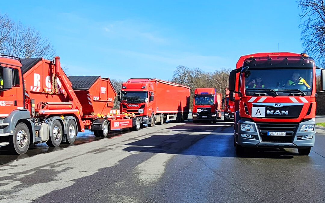 Insgesamt 33 Teilnehmende absolvierten das Fahrsicherheitstraining, um auf Gefahrensituation im Straßenverkehr optimal vorbereitet zu sein.